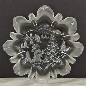 Mikasa Christmas Crystal Plate Bon Bon Dish